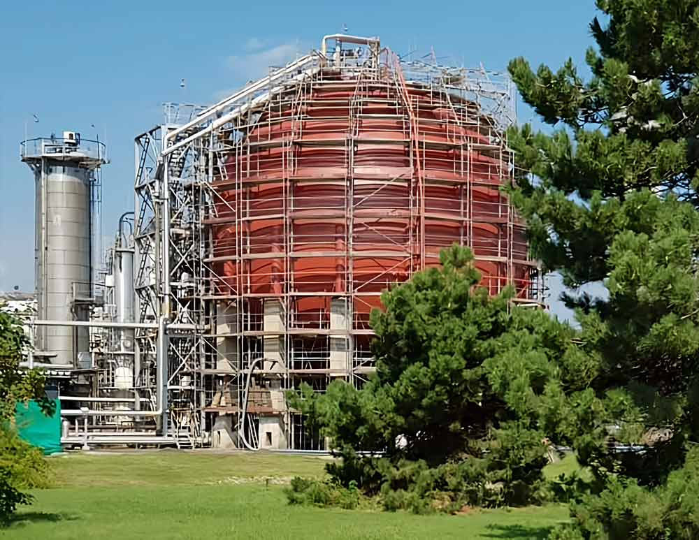 Pressure tanks